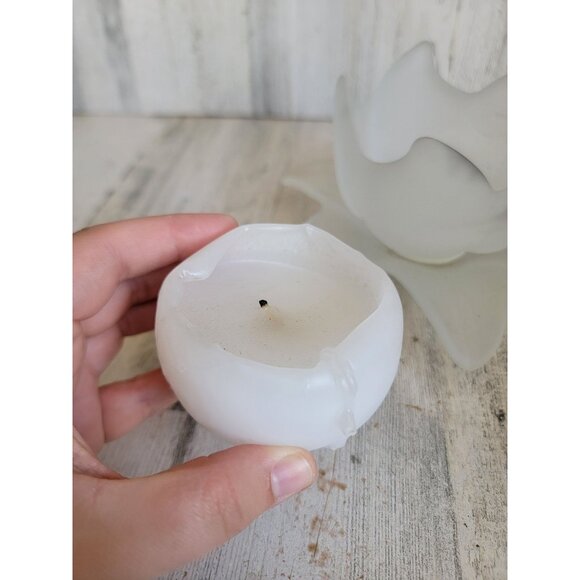 Vintage‎ frosted glass flower candle holder Unique home decor - Picture 8 of 9